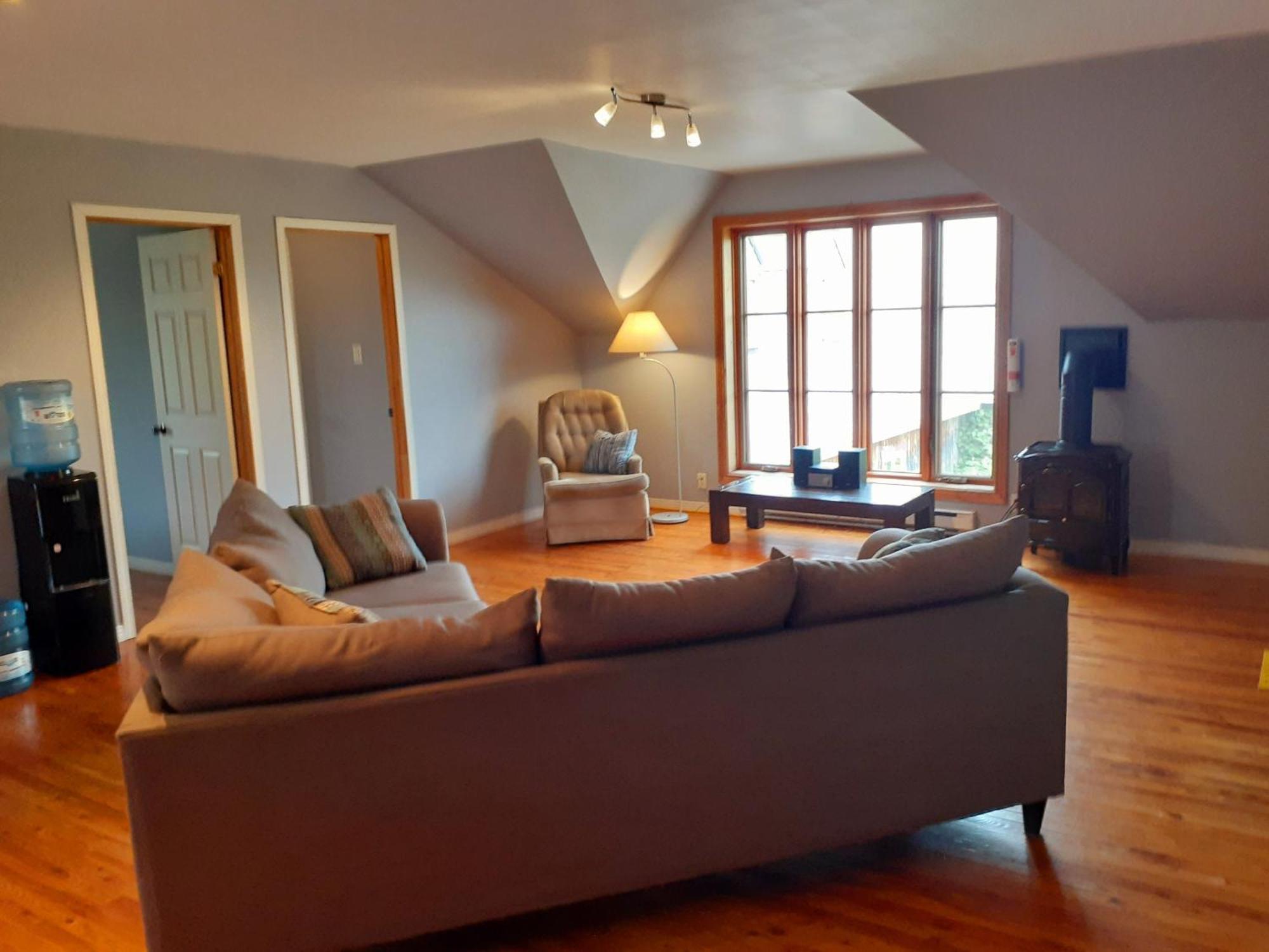 Auberge Le P'Tit Bonheur Saint-Laurent-de-l'ile d'Orleans Екстериор снимка
